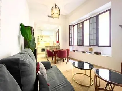 Linin Arenal Daire Sevilla